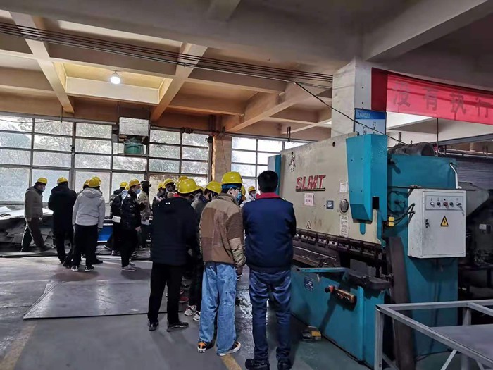 热烈欢迎河南工业大学师生到我司参观学习！